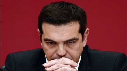 Grčki premijer Alexis Tsipras podnio ostavku