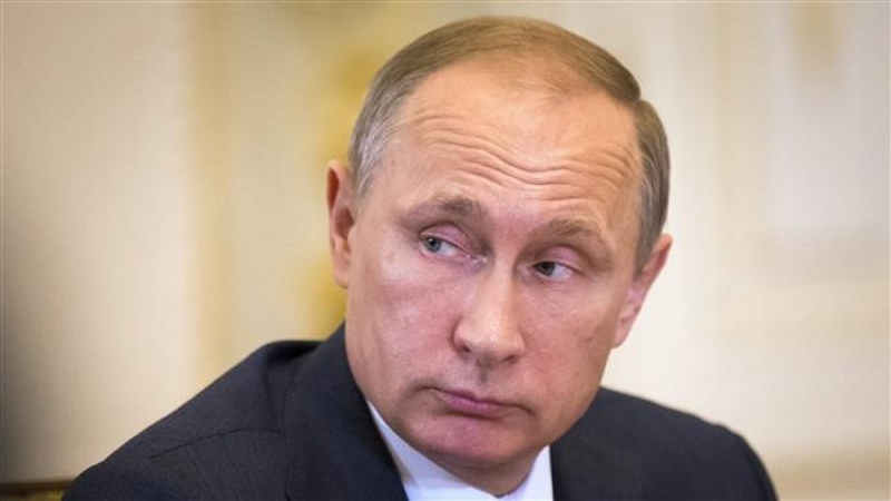 Vladimir Putin: İŞİD qruplaşması ABŞ-ın dəstəklədiyi İraq ordusundan daha çox silaha malikdir
