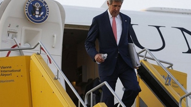 امریکی وزیر خارجہ کا اچانک دورہ بغداد