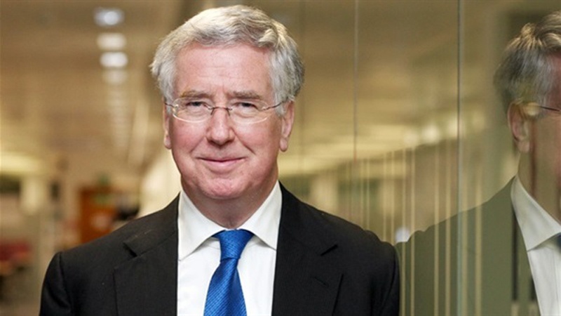 Britanski ministar odbrane protiv zračnih napada u Siriji