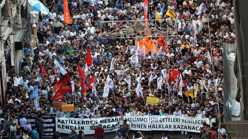 İstanbulda hökumət əleyhinə aksiya keçirilib
