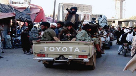 افغان طالبان نے سیکورٹی چیک پوسٹوں پر قبضہ کرلیا 