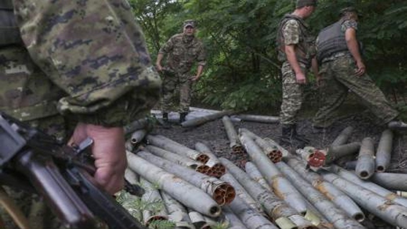 Iznošenje oružja kalibra manjeg od 100 mm s istoka Ukrajine