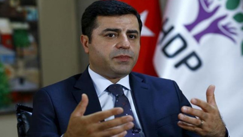 Demirtaş: Eger danûstan berdewam bibin PKK çek datîne