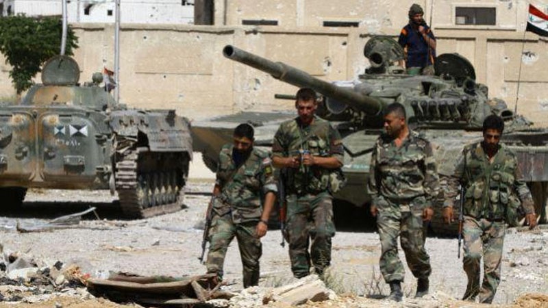 شام کی فوج ملک کے مختلف علاقوں میں دہشت گردوں کا ڈٹ کر مقابلہ کر رہی ہے۔