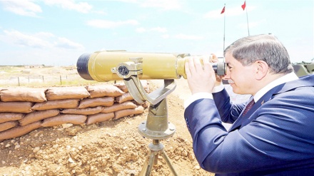 Turski napad na DAIŠ je pozorišna predstava 