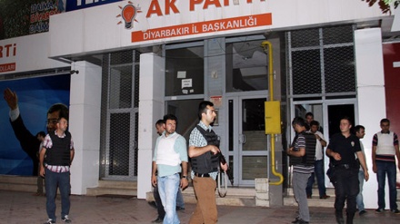 Çekdarekî din ê tirk li diyarbekirê hat kuştin