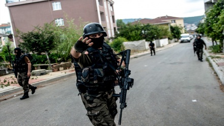 Ragihandina rewşa awarte li bajarê sînorî yê Tirkiyê