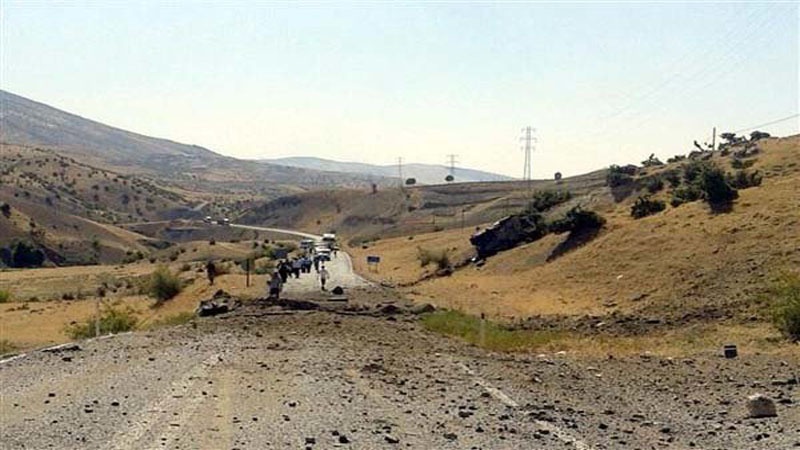 Teqîna bombeyekê li kêleka rê li başûrê rojhilata Tirkiyê