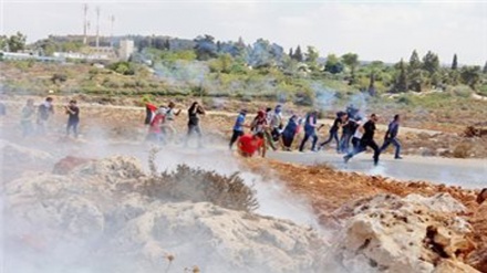 Fələstinlilərin etiraz aksiyası sionist hərbçilər tərəfindən repressiya edildi