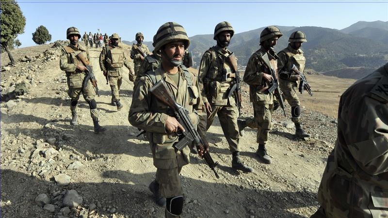 پاکستان: سکیورٹی فورسزاور دہشت گردوں میں جھڑپیں، 12ہلاک