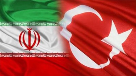 Ərdoğan regional böhranların həllində Türkiyə və İranın əməkdaşlıq etməli olduğunu bildirib