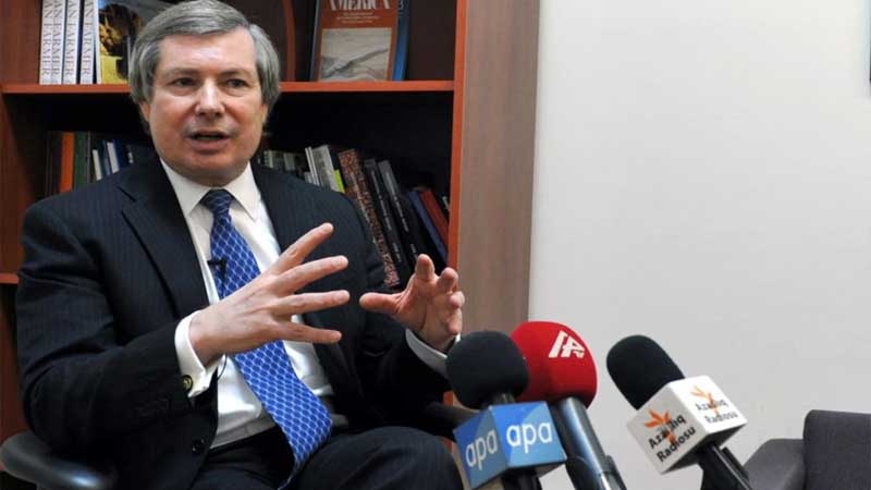 Ceyms Uorlik: 