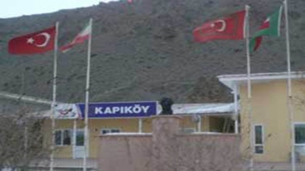 Daxistina demî ya sînorên Tirkiyê tev Îranê 