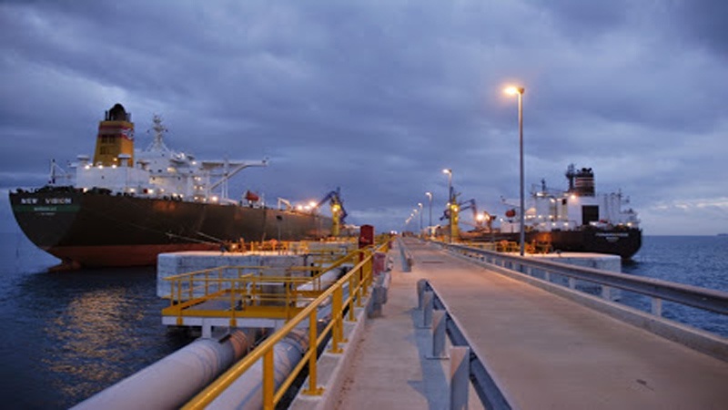 İraq Kürdüstan məntəqəsi neftinin Sionist rejimə satılması
