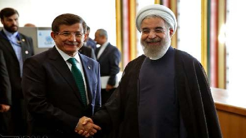 ڈاکٹر حسن روحانی کی نیو یارک میں ترکی کے وزیراعظم احمد داؤد اوغلو کے ساتھ ملاقات