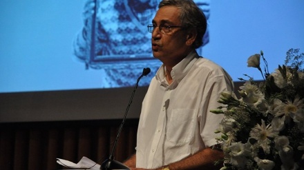 Orhan Pamûk: 'HDP aştiyê dixwaze, divê hukumet jî bixwaze'
