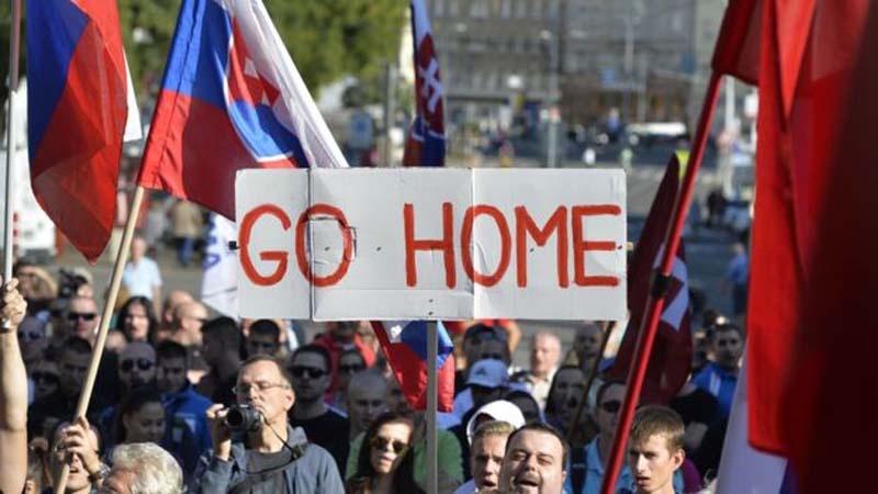 Demonstracije pristalica i protivnika migranata širom Europe