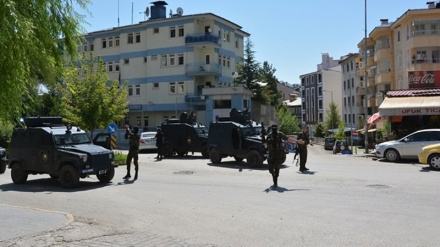 Êrişa endamên PKK'ê ser qereqola polîsê li Dêrsimê