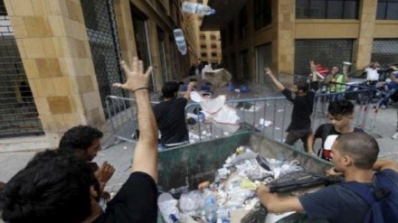 Livanlı etirazçılar ekologiya nazirliyini 