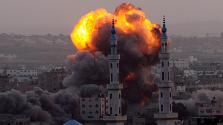 یمن کے دارالحکومت صنعا پر سعودی عرب کے جنگی طیاروں کے وحشیانہ حملے