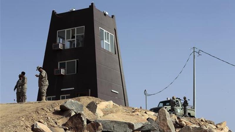 یمنی فوج کا سعودی عرب کے چار فوجی اڈوں پر کنٹرول