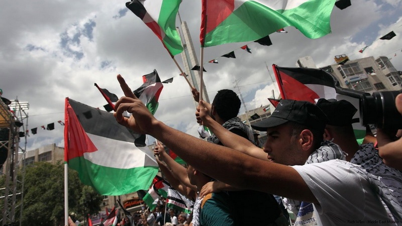 غزہ میں اقوام متحدہ کے دفتر کے سامنے مظاہرہ- آرکائیو فوٹو
