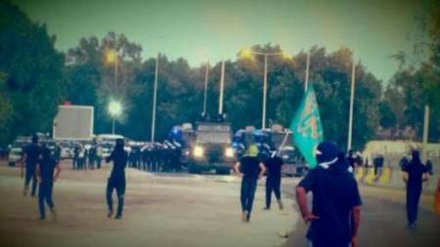 بحرینی فوجیوں کا احتجاجی مظاہرین پر حملہ