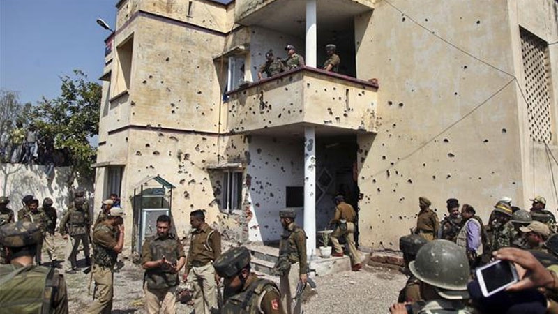 کشمیرمیں 3 عسکریت پسند ہلاک 2 فوجی زخمی
