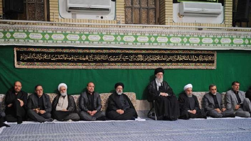 Hüseyn (ə) Aşurası gecəsi İnqilab Rəhbərinin iştirakı ilə keçirilib