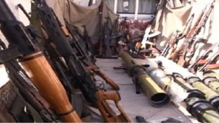 شام میں دسیوں مسلح افراد نے ہتھیار ڈال دیے