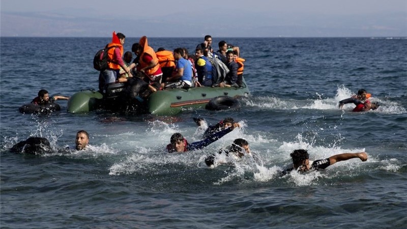 لیبیا : سمندر سے 27 پناہ گزینوں کی لاشیں برآمد