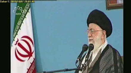 İNQİLAB RƏHBƏRİ: ABŞ İLƏ MÜZAKİRƏ QADAĞANDIR