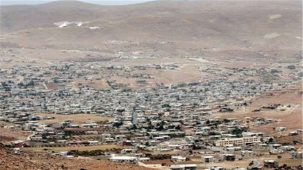 Livanın Ərsal məntəqəsində suriyalı didərginlər düşərgəsinə hücum