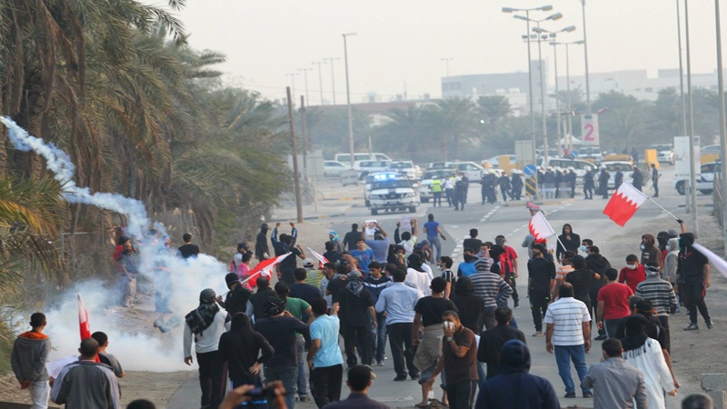 عالم عرب کی سیاسی و ثقافتی شخصیات کی جانب سے بحرینی عوام پر مظالم کی مذمت