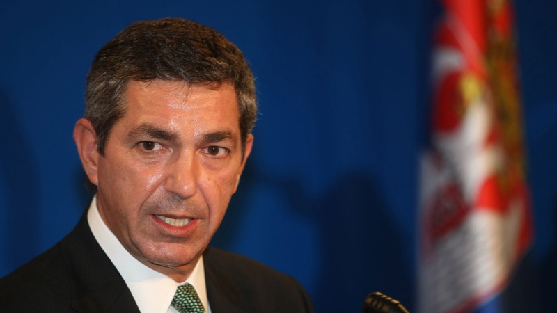 Çin Avropa Birliyinin bu ölkənin daxili işlərinə müdaxilə etməkdə ittiham edib