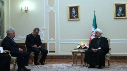 Qazaxıstan xarici işlər nazrinin Ruhani ilə görüşü