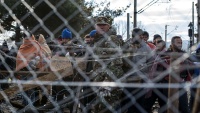 Izgradnja metalne ograde na grčkoj granici