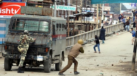 کشمیر میں 4 عسکریت پسندوں کی ہلاکت کے بعد کشیدگی