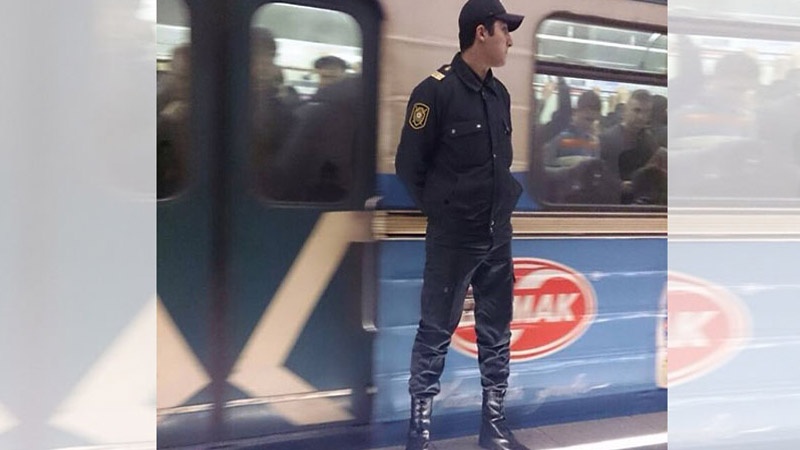 Bakı metrosunda polislərin sayı artdı