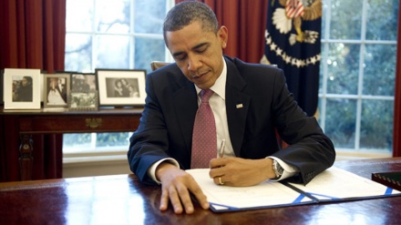 اوباما نے نئے مالی سال کے دفاعی بجٹ پر دستخط کر دیئے