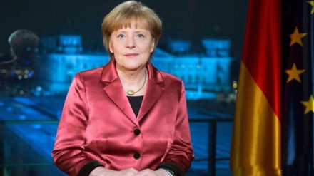 Merkel: Na prisutnost izbjelica gledajte kao na društvenu i ekonomsku priliku