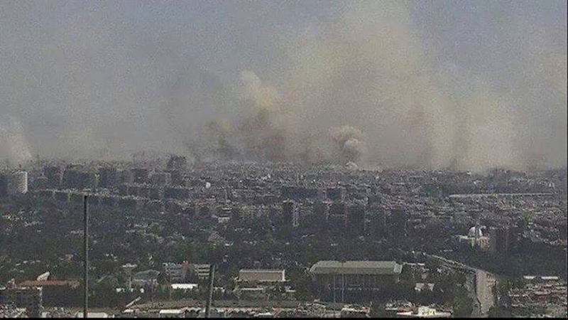 امریکی اتحاد کے طیاروں نے دیرالزور میں شامی فوج کے ایک ٹھکانے پر بم برسائے ہیں۔
