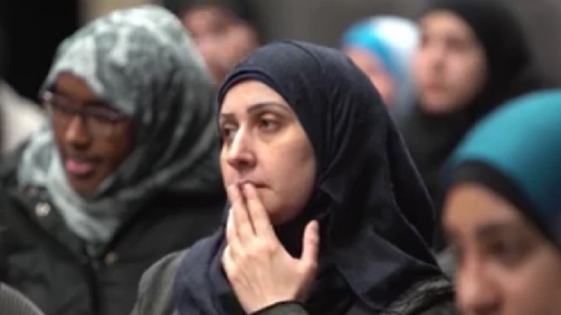 İslamofoblar Kanada müsəlmanlarına hücum ediblər