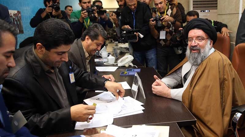 مجلس خبرگان کے پانچویں دور کے انتخابات کے لئے کاغذات نامزدگی جمع کرانے کا آغاز