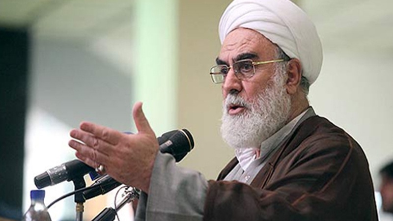 رہبر انقلاب اسلامی کے دفتر کے سربراہ حجۃ الاسلام و المسلمین محمد محمدی گلپائیگانی