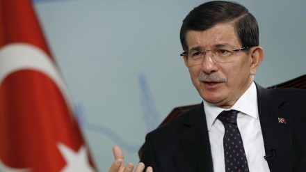 Davutoglu: Ne postoji nikakvo cjenkanje oko novog ustava 