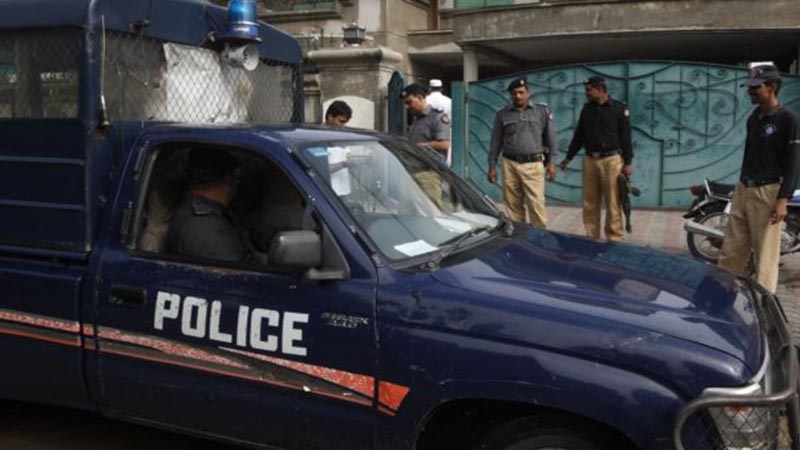 پاکستان میں دو پولیس اہلکار ہلاک چھیاسی مشتبہ افراد گرفتار