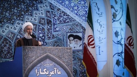 تہران کے خطیب جمعہ کا عظیم اسلامی تہذیب کے احیا کی ضرورت پر زور