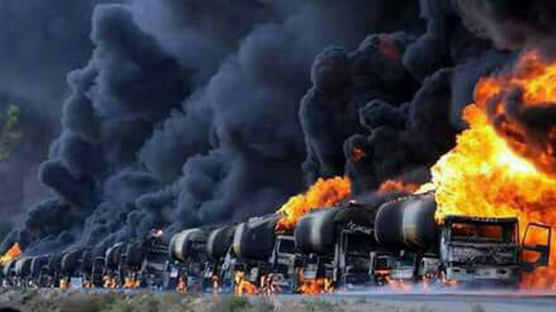 Suriyanın şərqində İŞİD-in neft tankerləri məhv edilib